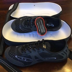 BRAND NEW SIZE 9 NFINITY VENGEANCE SHOES
